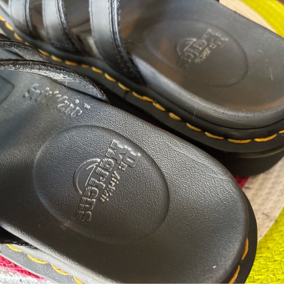 🖤Dr. Martens Blaire Sandals, size 5W!💛 - Picture 4 of 6